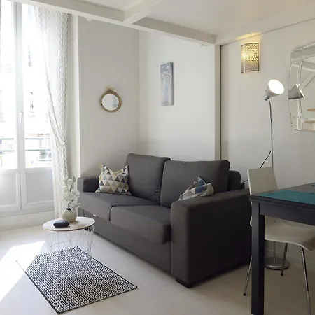 Studio With Mezzanine Close To Beaches And Shops